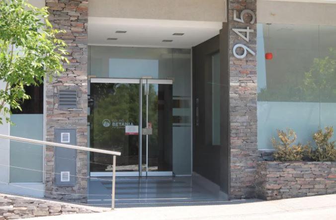 Apartment Vista Sierra Downtown With Parking *